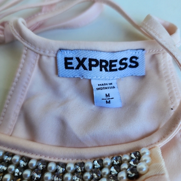 Express Womens Beaded Collar Tank Blush Pink Elastic Hem Back Neck Keyhole Sz M - Picture 11 of 12